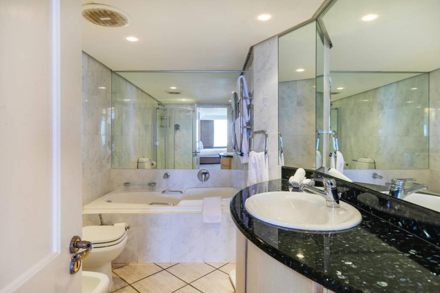 17 On Nautica Apartment Cape Town Luaran gambar